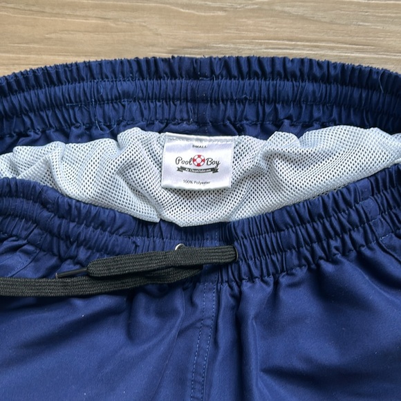 Lot of 3 Beach Shorts - Size Small - Picture 3 of 5